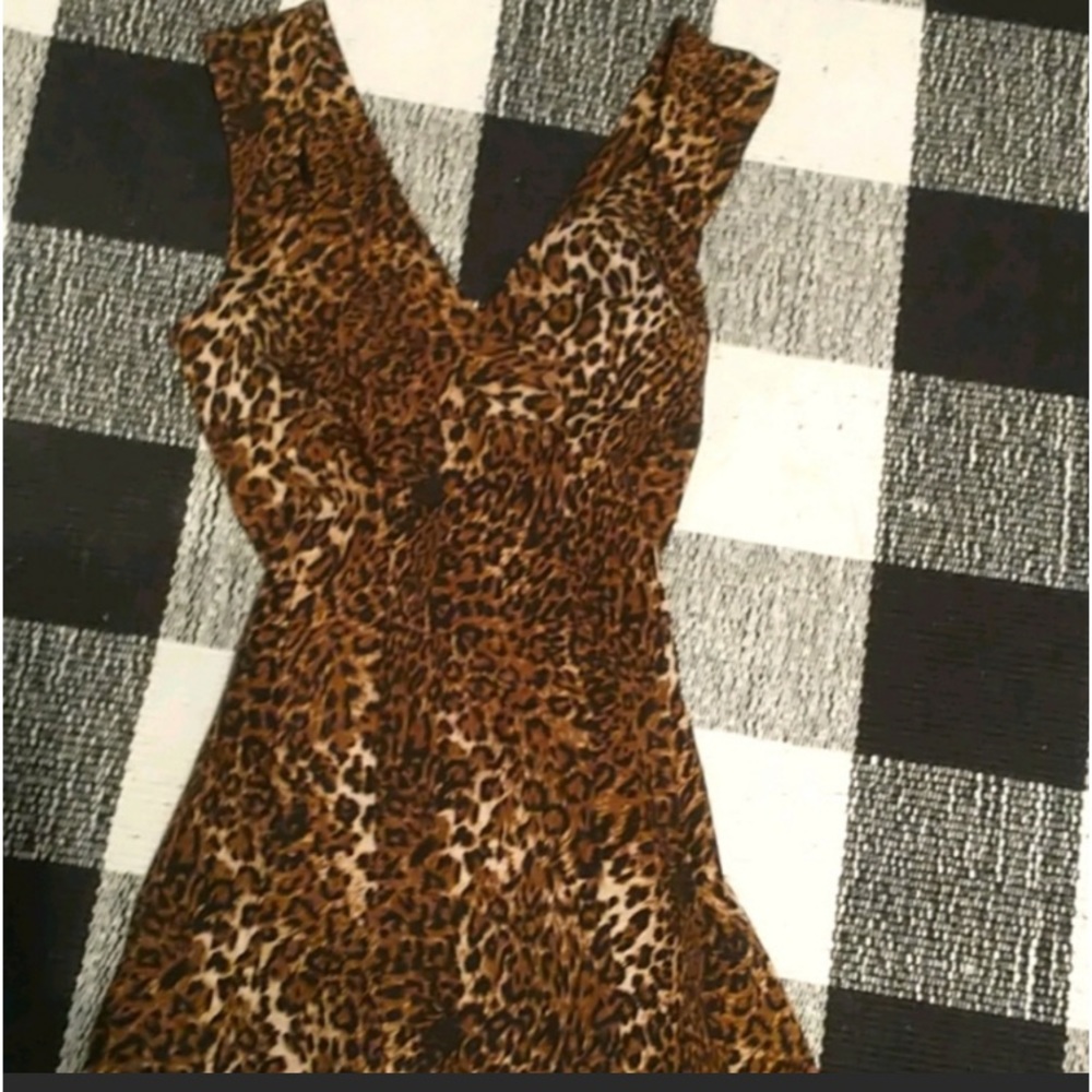 Pin up Dress - Picture 2 of 5